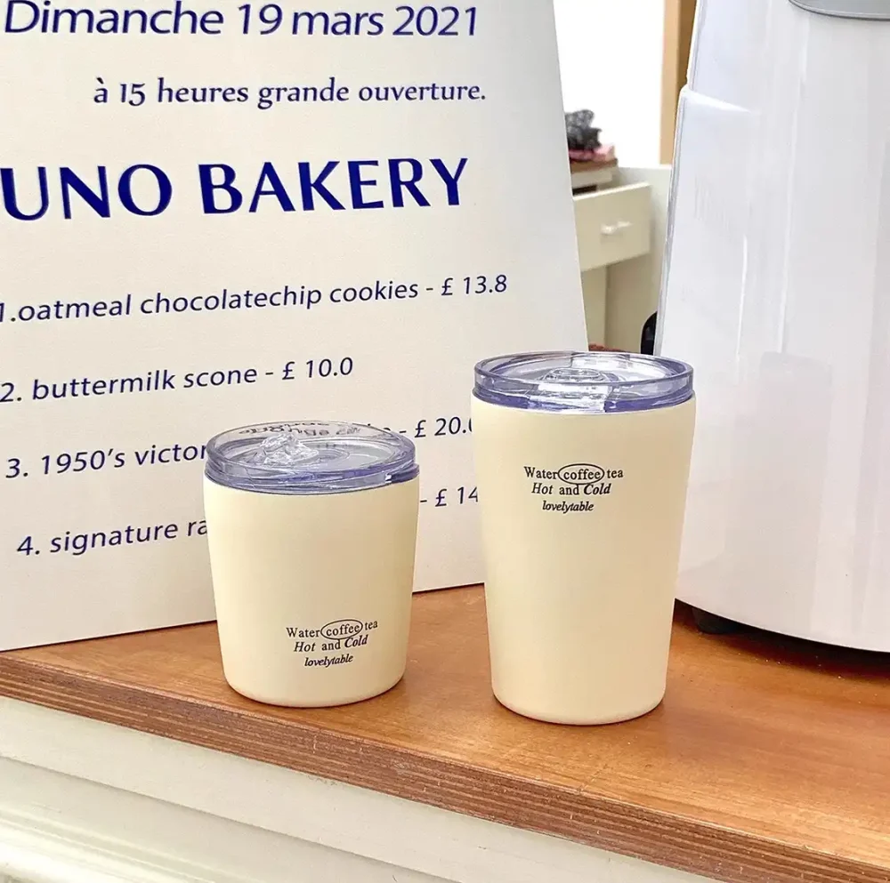 coffee cups with logo