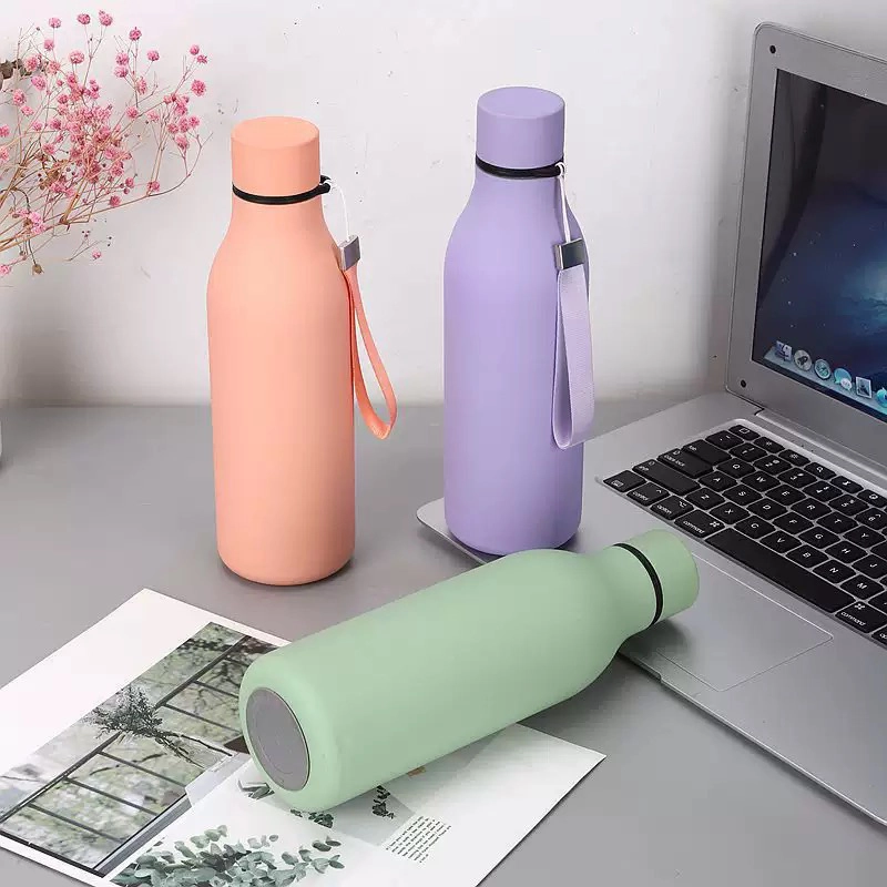 insulated sports water bottle